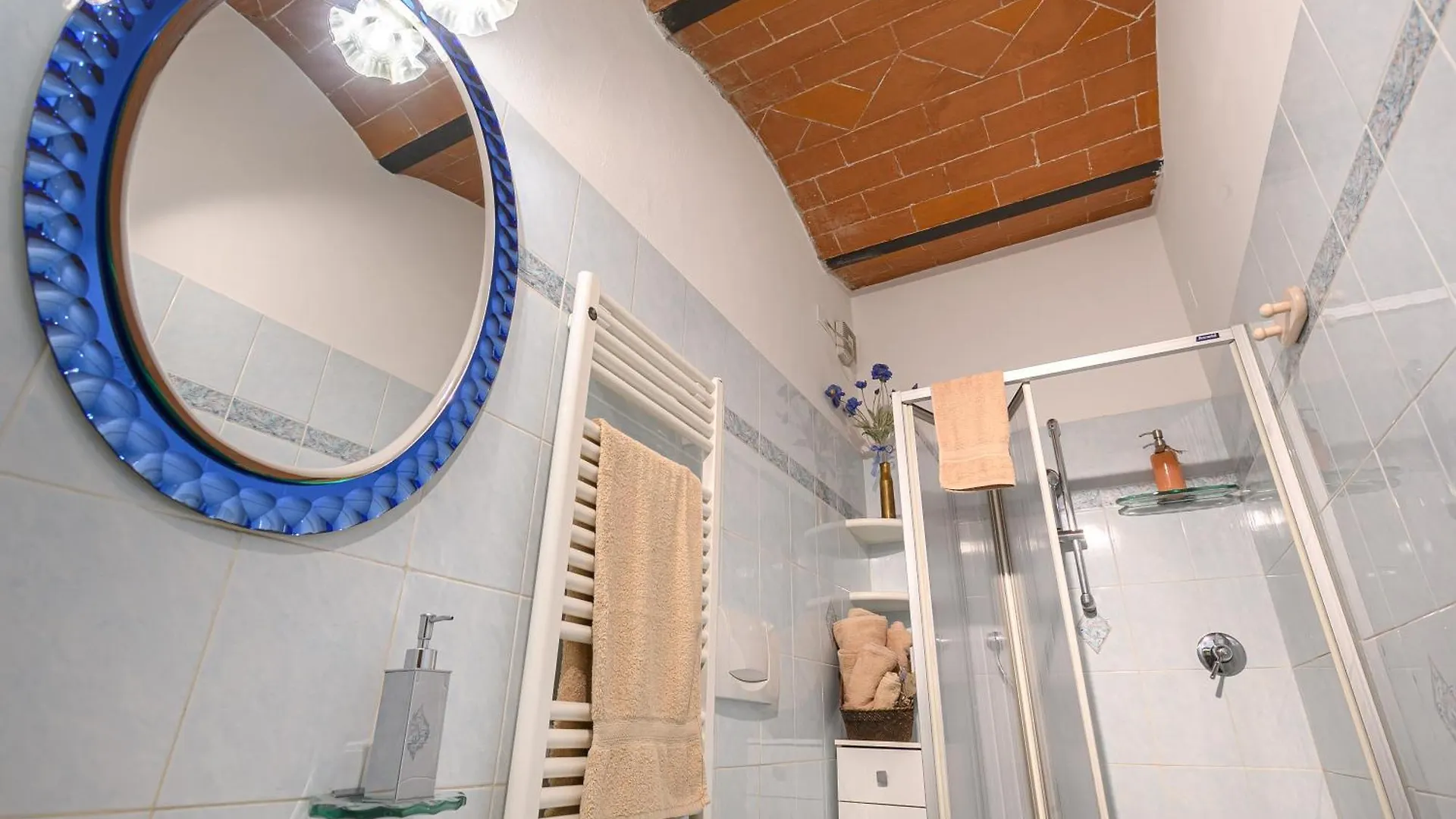 Pescini'S Home Rosia