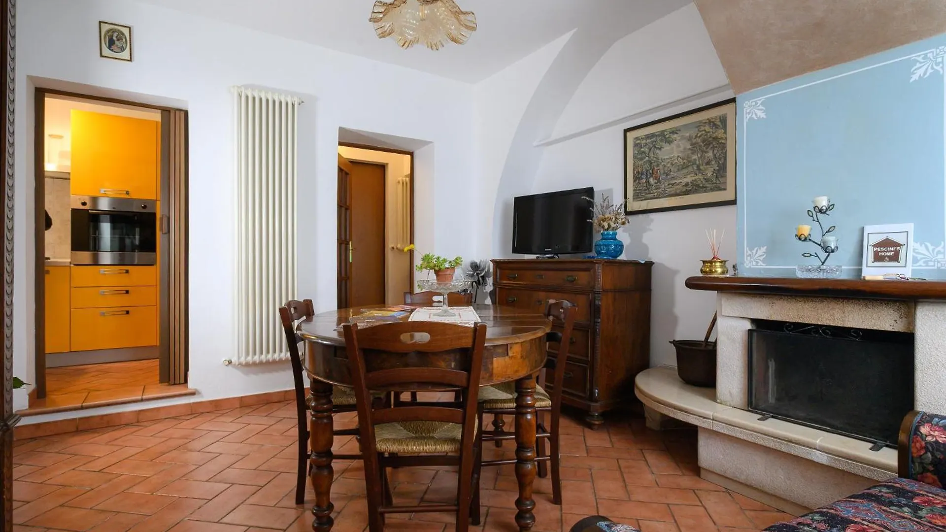Pescini'S Home Rosia 0*,